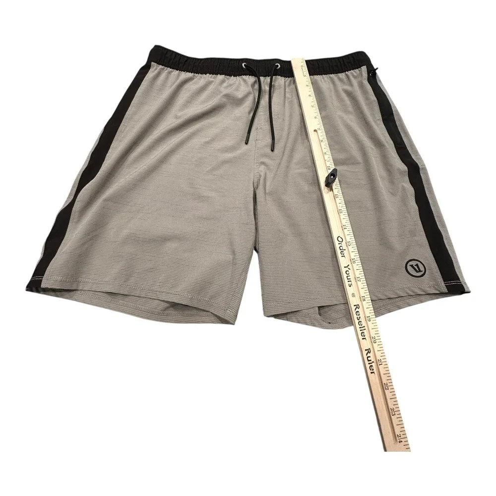 Vuori Kore Shorts Mens Size XL Stretch Drawstring Performance Lined v390 - Picture 4 of 13